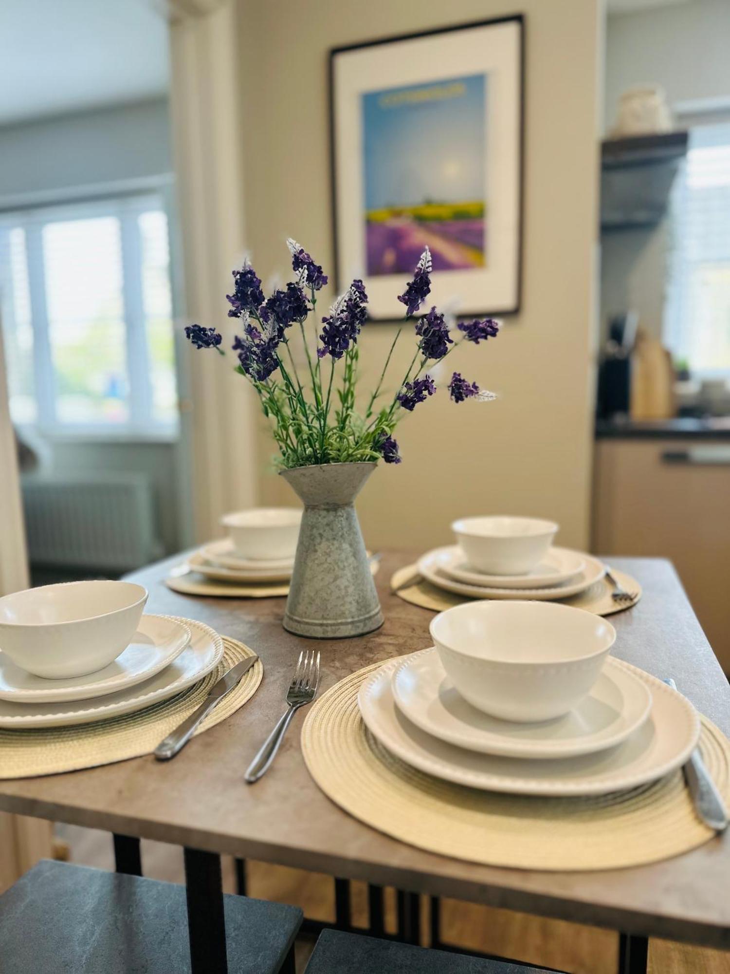 Lavender Lodge Bourton Экстерьер фото